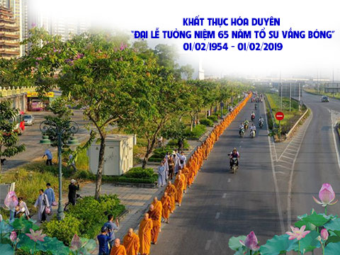 Hơn 800 Tôn đức Tăng Ni trì bình Khất thực - Tưởng niệm 65 năm Tổ sư Minh Đăng Quang vắng bóng tại PV.Minh Đăng Quang (Q.2)